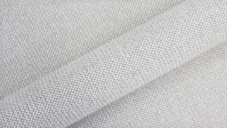 color sample #18 ecru melange